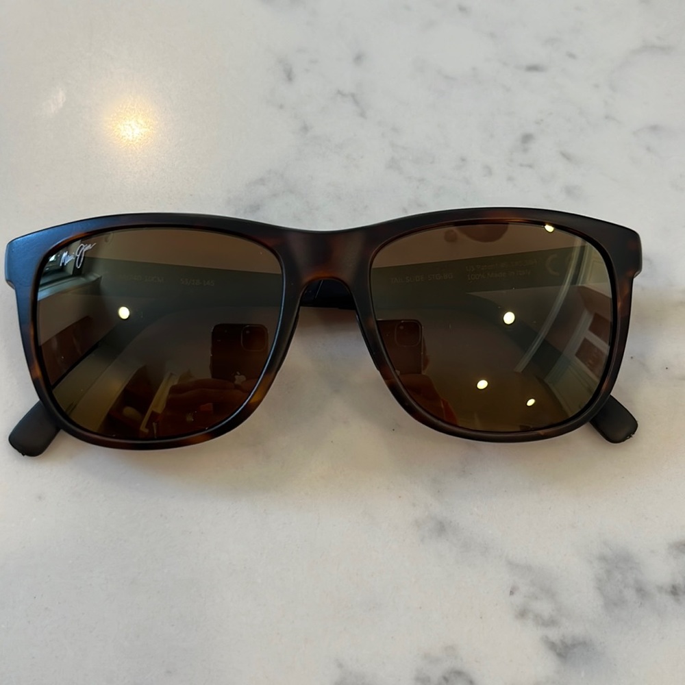 Maui Jim Tail Slide Sunglasses